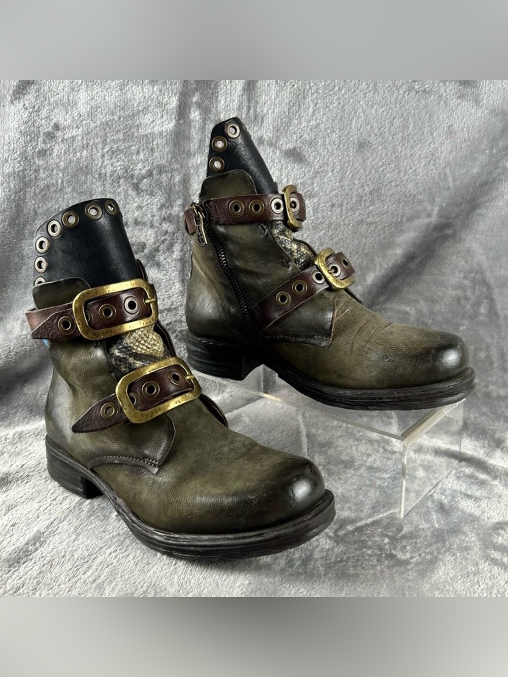 NEW- A.S. 98 Green and Snakeskin Boots.Buckles.Very Rare! Size 37 (US 6.5-7)